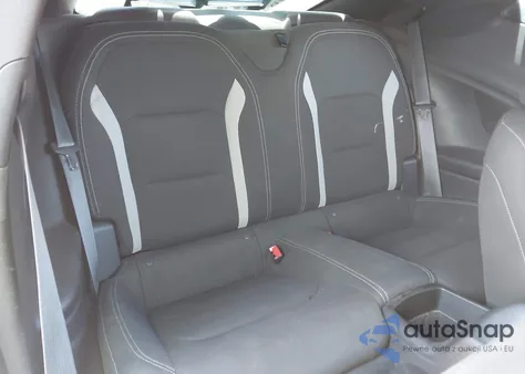 2022 Chevrolet Camaro Rwd Lt1 z USA, uszkodzony, nr VIN 1G1FE1R79N0110613